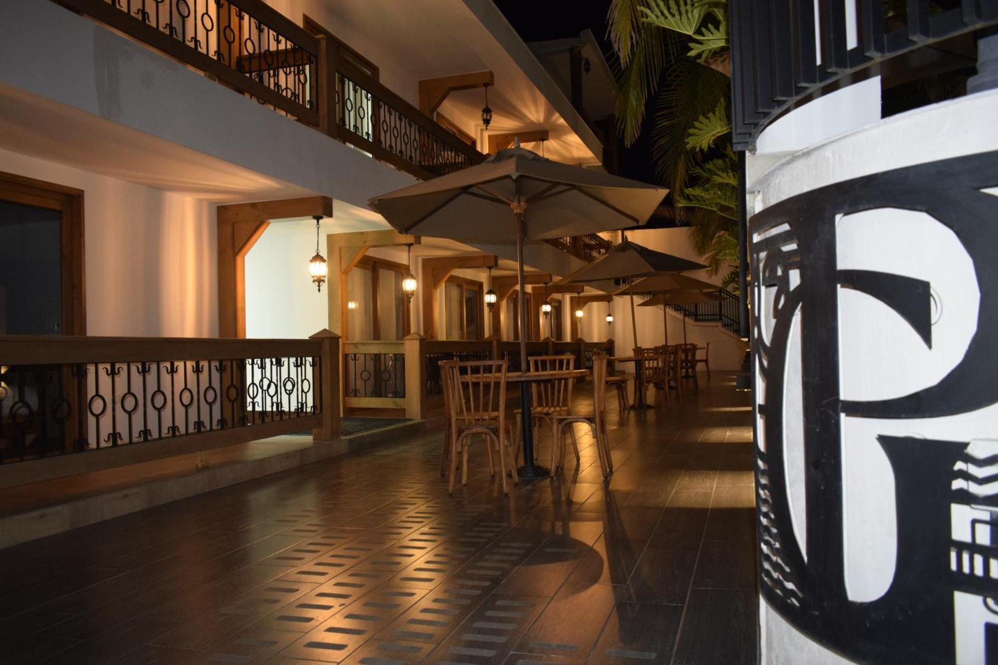 Hotel Gran Plaza San Agustin Exterior photo
